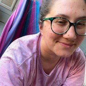 Meet your Posher, Alicia